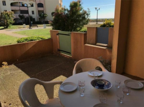 Studio Cabine 4 Pers, RDC, Bord de Plage, Parking Privé, À Proximité Commerces et Aqualand - FR-1-81-235